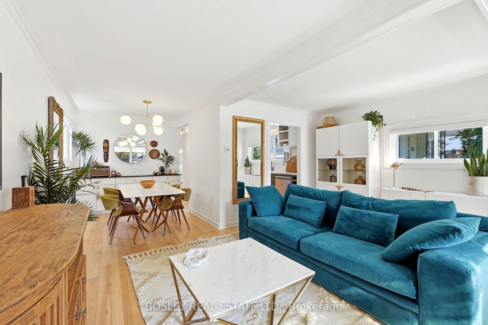 Photo 10 of 236 Virginia Avenue, Toronto, Woodbine-Lumsden — HOMEH