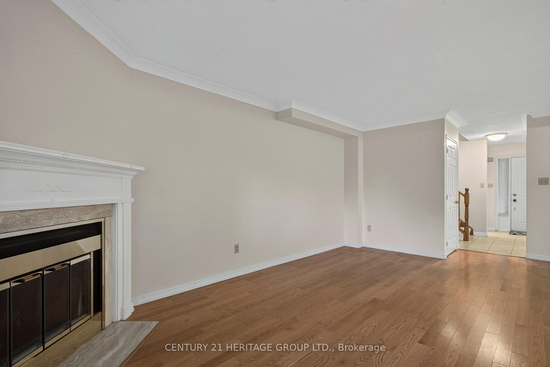 Photo 13 of Unit 15, 38 Elora Drive, Hamilton, Fessenden — HOMEH