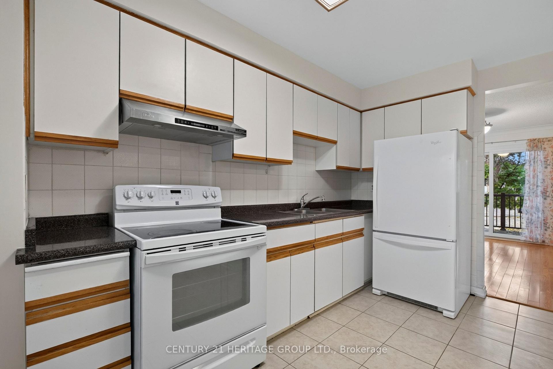 Photo 17 of Unit 15, 38 Elora Drive, Hamilton, Fessenden — HOMEH