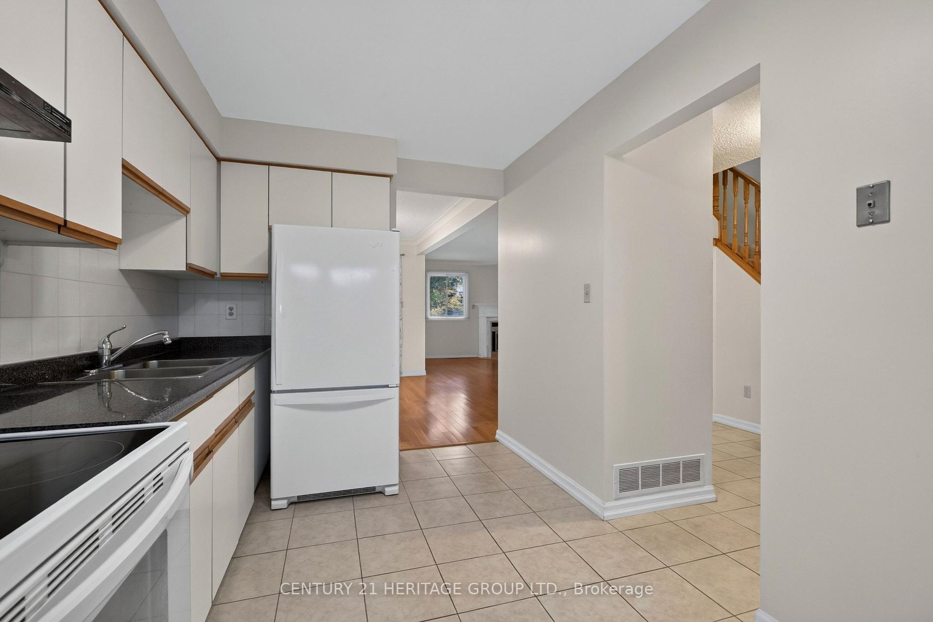 Photo 20 of Unit 15, 38 Elora Drive, Hamilton, Fessenden — HOMEH
