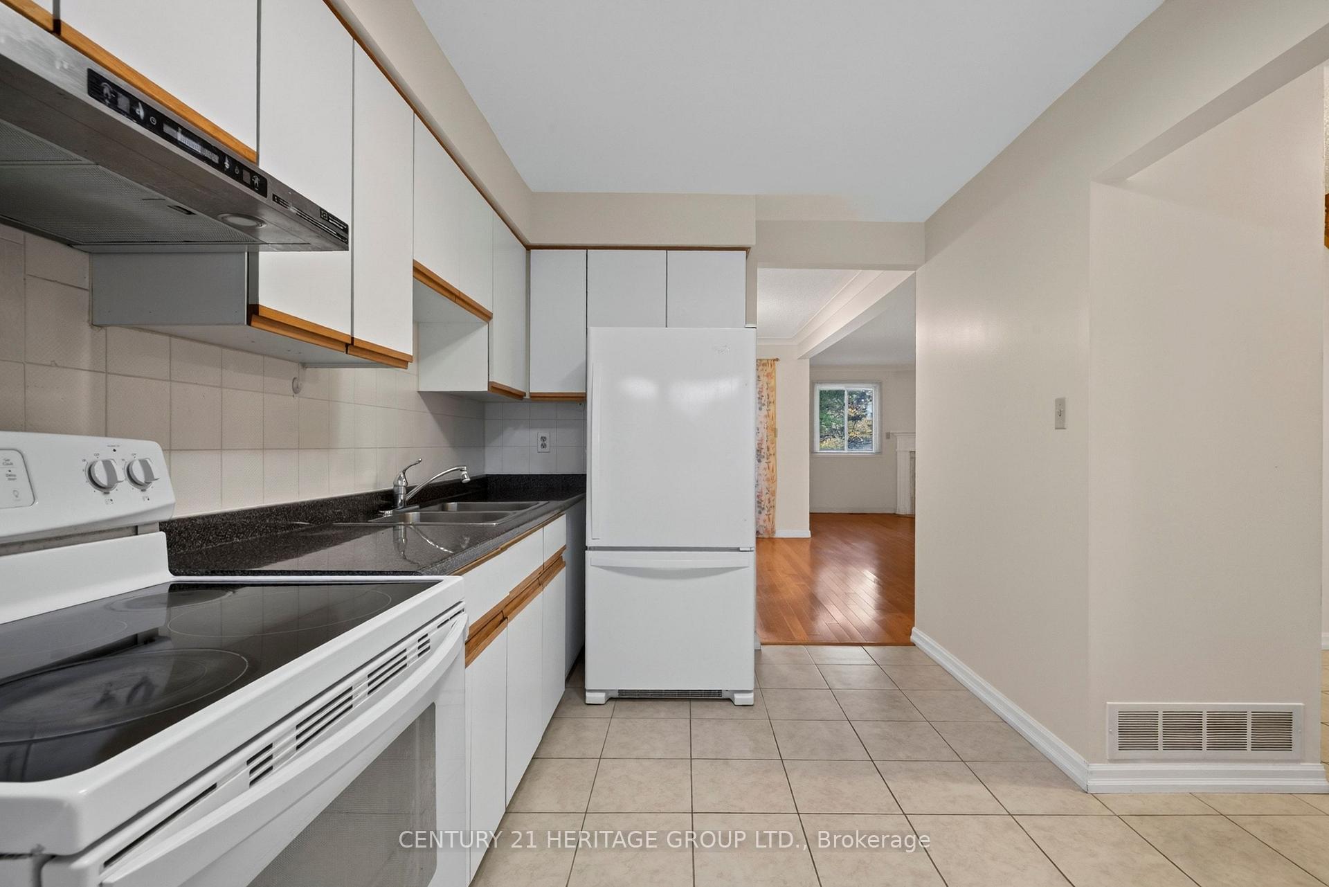 Photo 21 of Unit 15, 38 Elora Drive, Hamilton, Fessenden — HOMEH