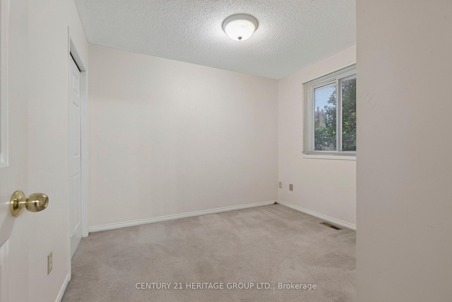 Photo 27 of Unit 15, 38 Elora Drive, Hamilton, Fessenden — HOMEH