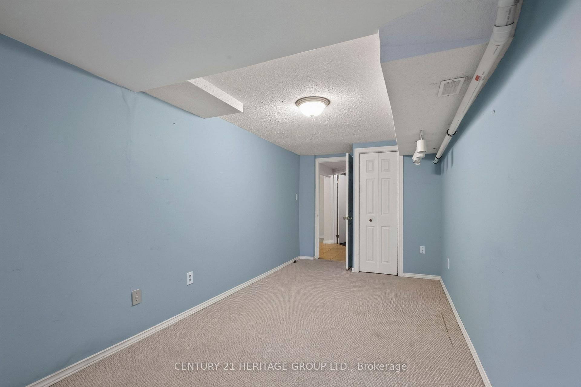 Photo 41 of Unit 15, 38 Elora Drive, Hamilton, Fessenden — HOMEH
