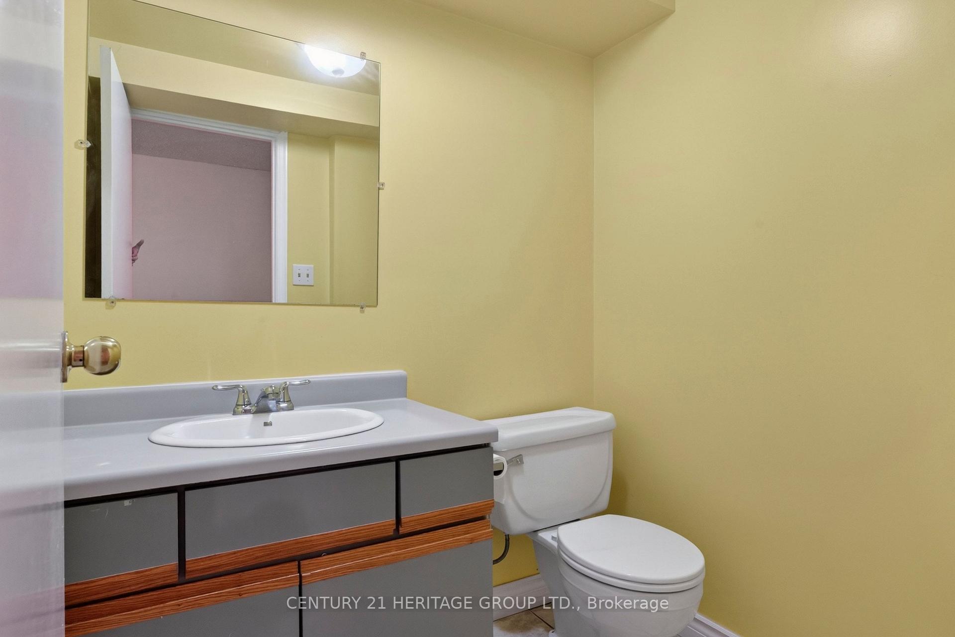 Photo 43 of Unit 15, 38 Elora Drive, Hamilton, Fessenden — HOMEH