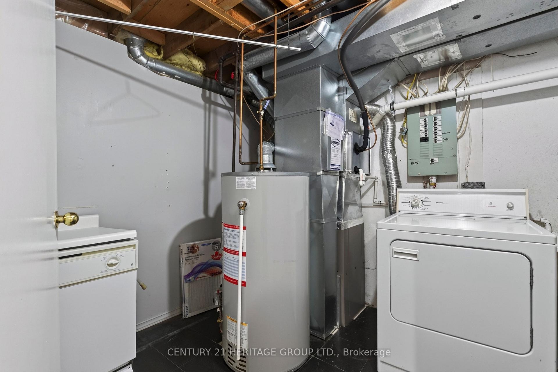 Photo 45 of Unit 15, 38 Elora Drive, Hamilton, Fessenden — HOMEH