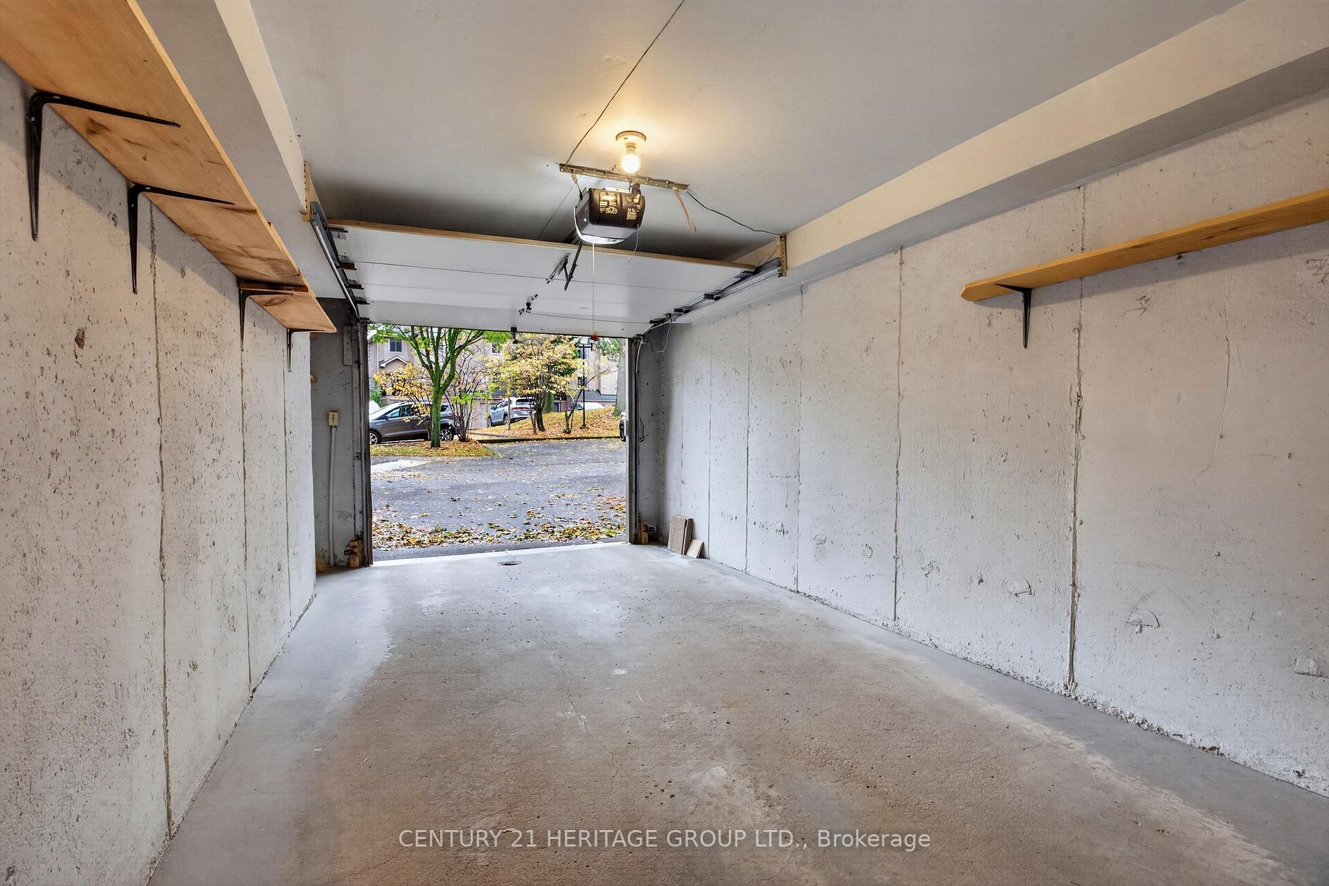 Photo 47 of Unit 15, 38 Elora Drive, Hamilton, Fessenden — HOMEH