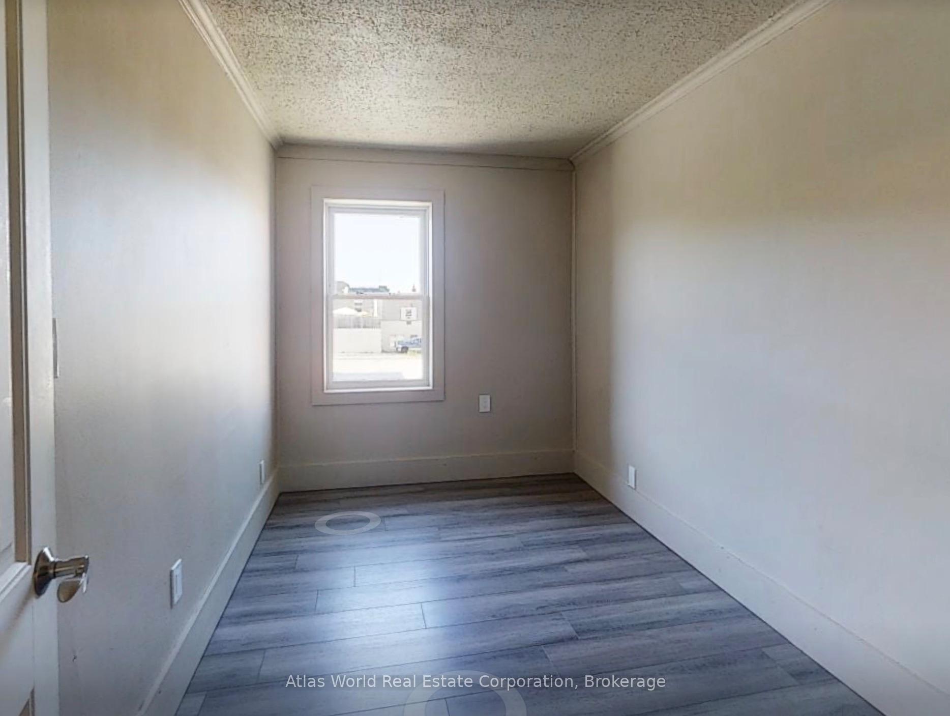 Photo 5 of Unit 2, 291 8th Street E, Owen Sound — HOMEH
