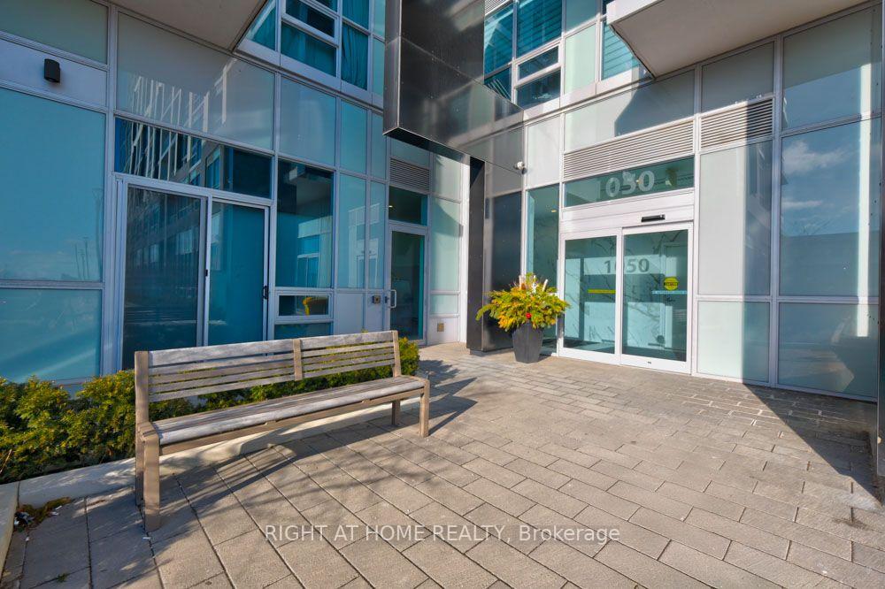 Photo 4 of Unit 312, 1050 Main Street E, Milton, Dempsey — HOMEH