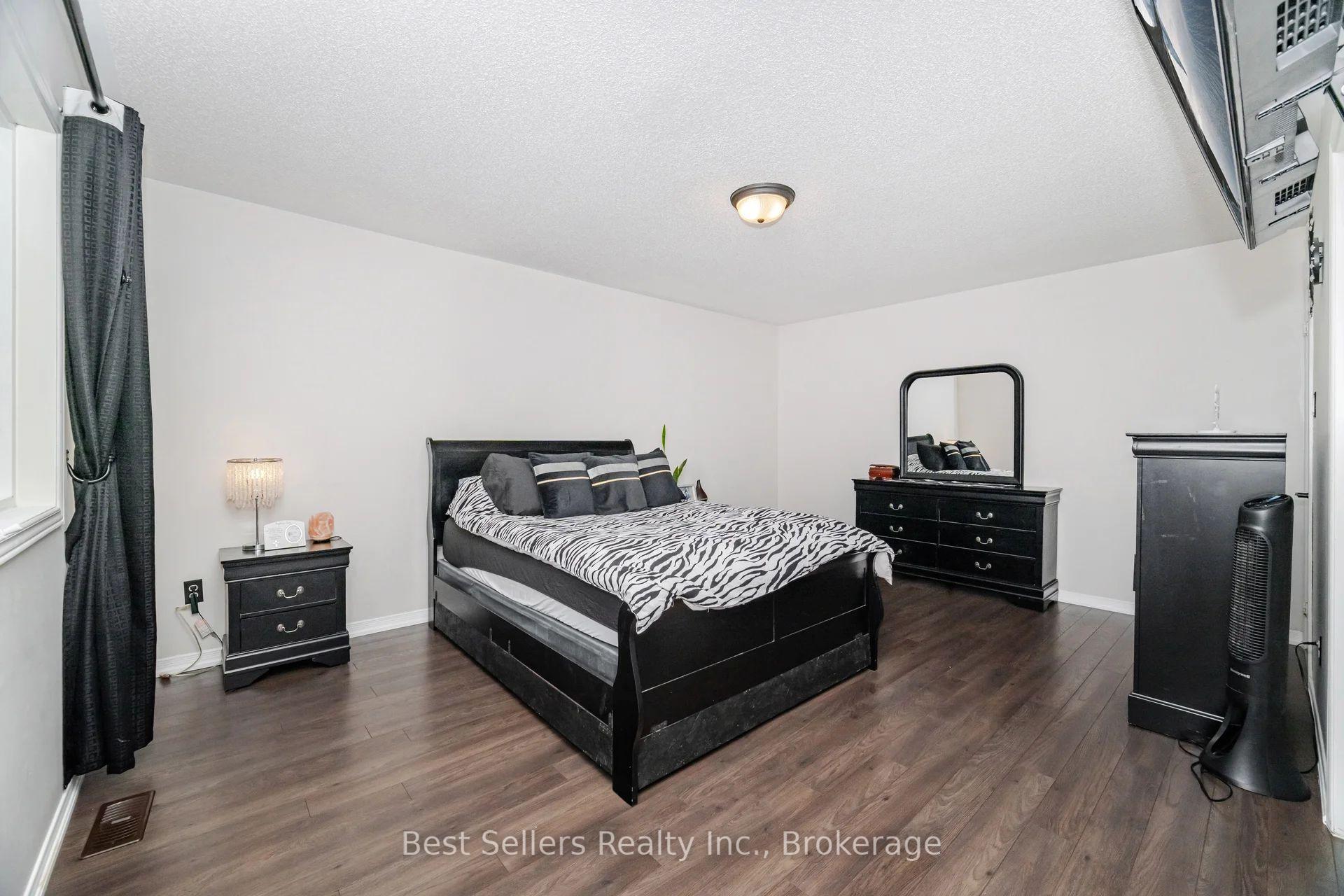 Photo 24 of 416 Duncan Lane, Milton, Scott — HOMEH