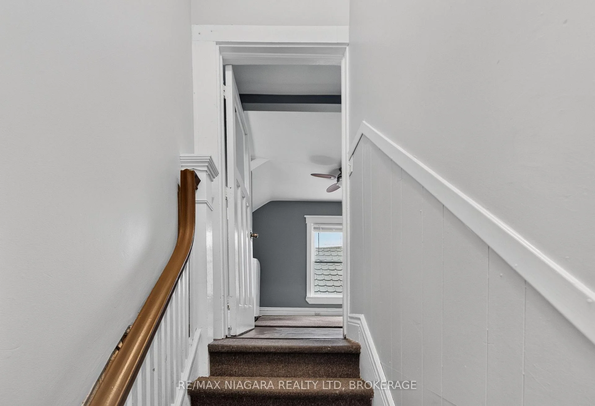 Photo 14 of 44 Lowell Avenue, St. Catharines, Downtown — HOMEH