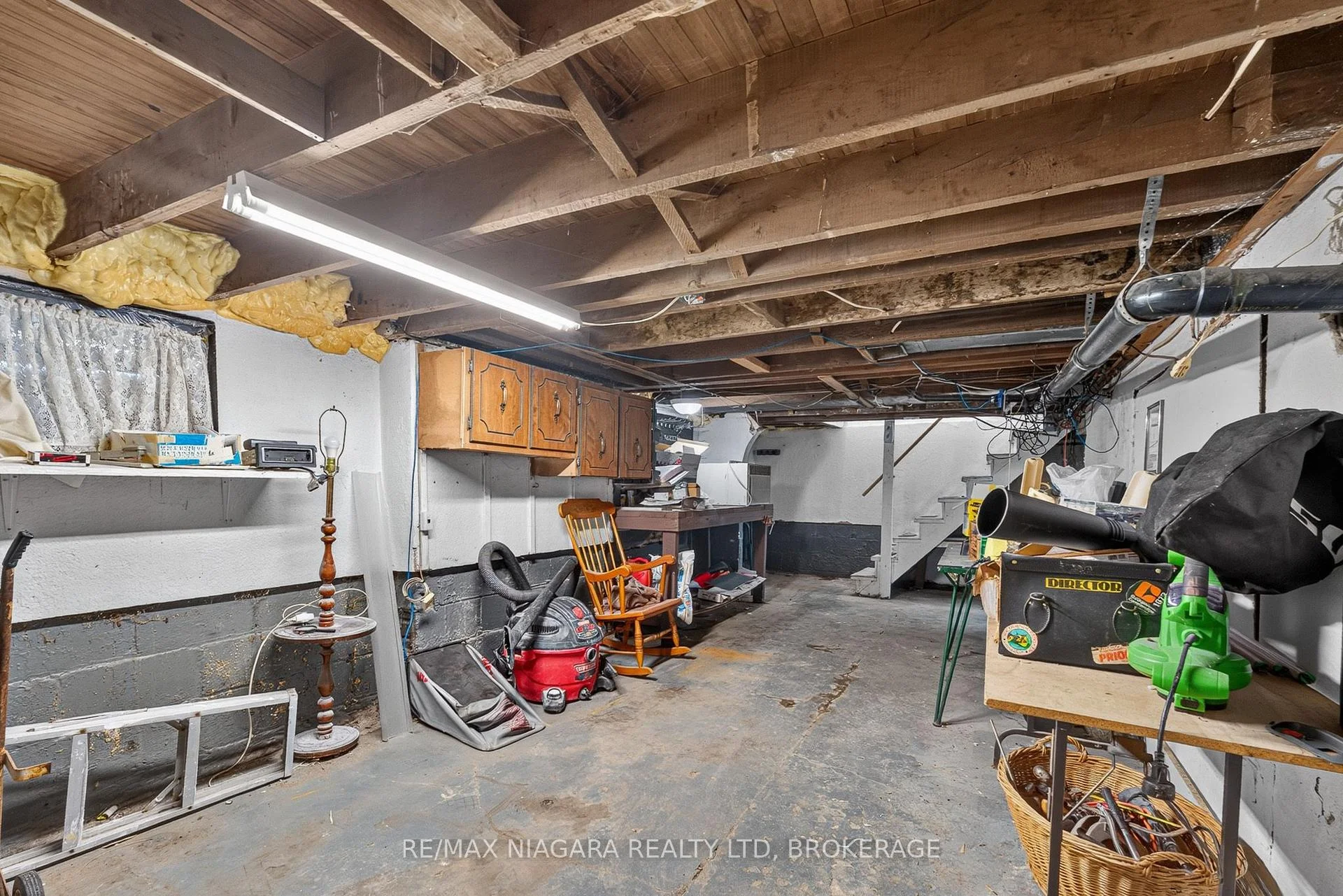 Photo 37 of 44 Lowell Avenue, St. Catharines, Downtown — HOMEH