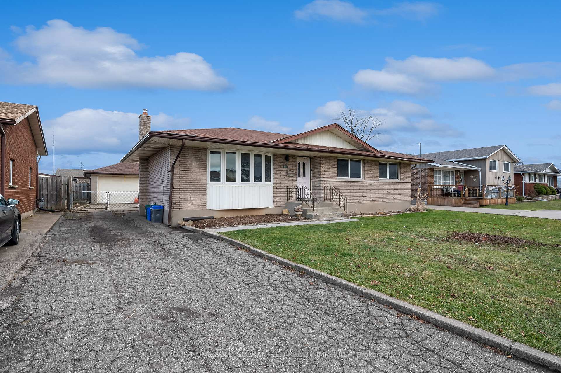 Photo 2 of 116 Collier Road S, Thorold, Thorold Downtown — HOMEH