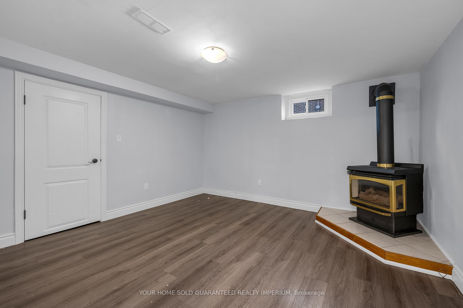 Photo 24 of 116 Collier Road S, Thorold, Thorold Downtown — HOMEH