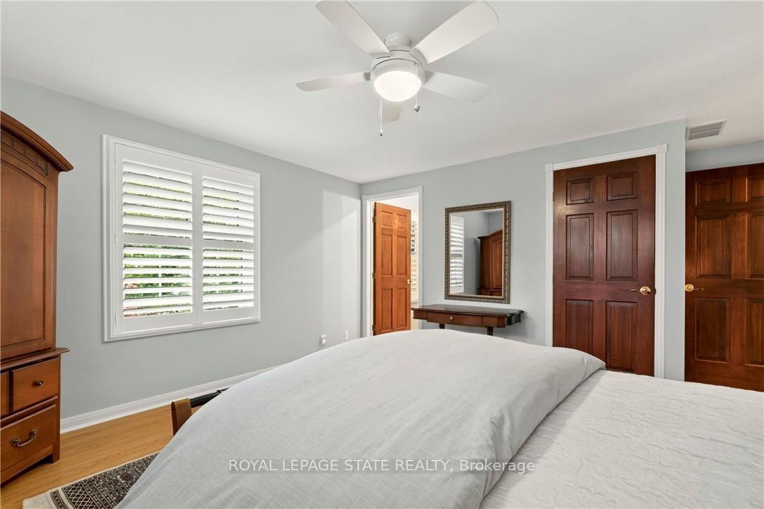 Photo 20 of 29 Woodside Drive, Hamilton, Sherwood — HOMEH