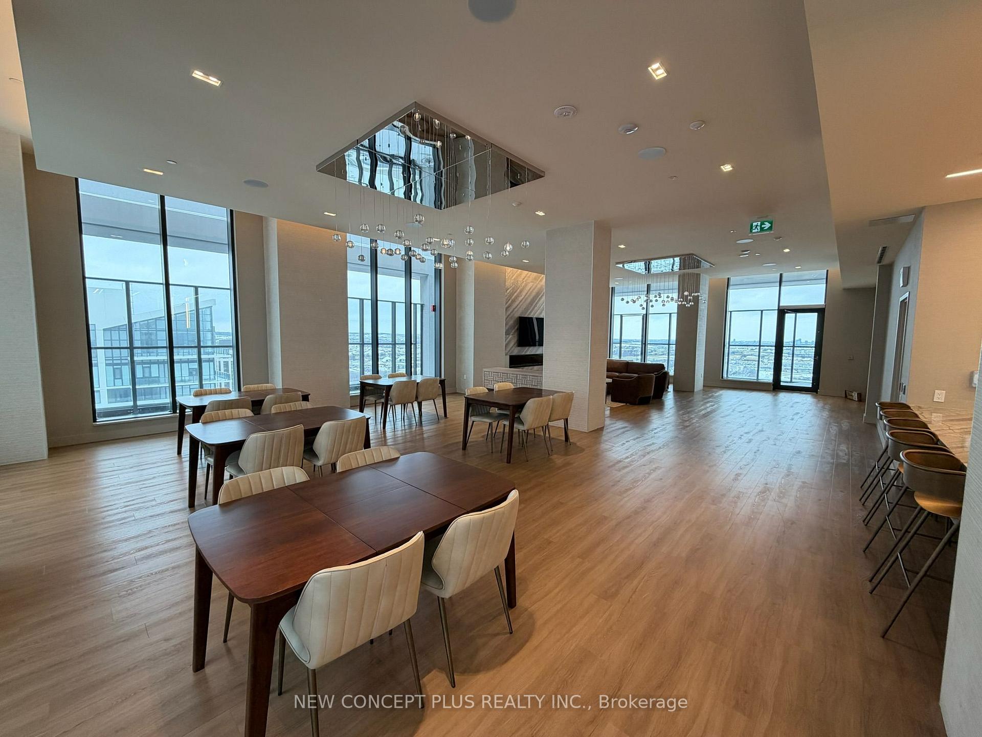 Photo 4 of Unit 521, 8960 Jane Street E, Vaughan, Vellore Village — HOMEH