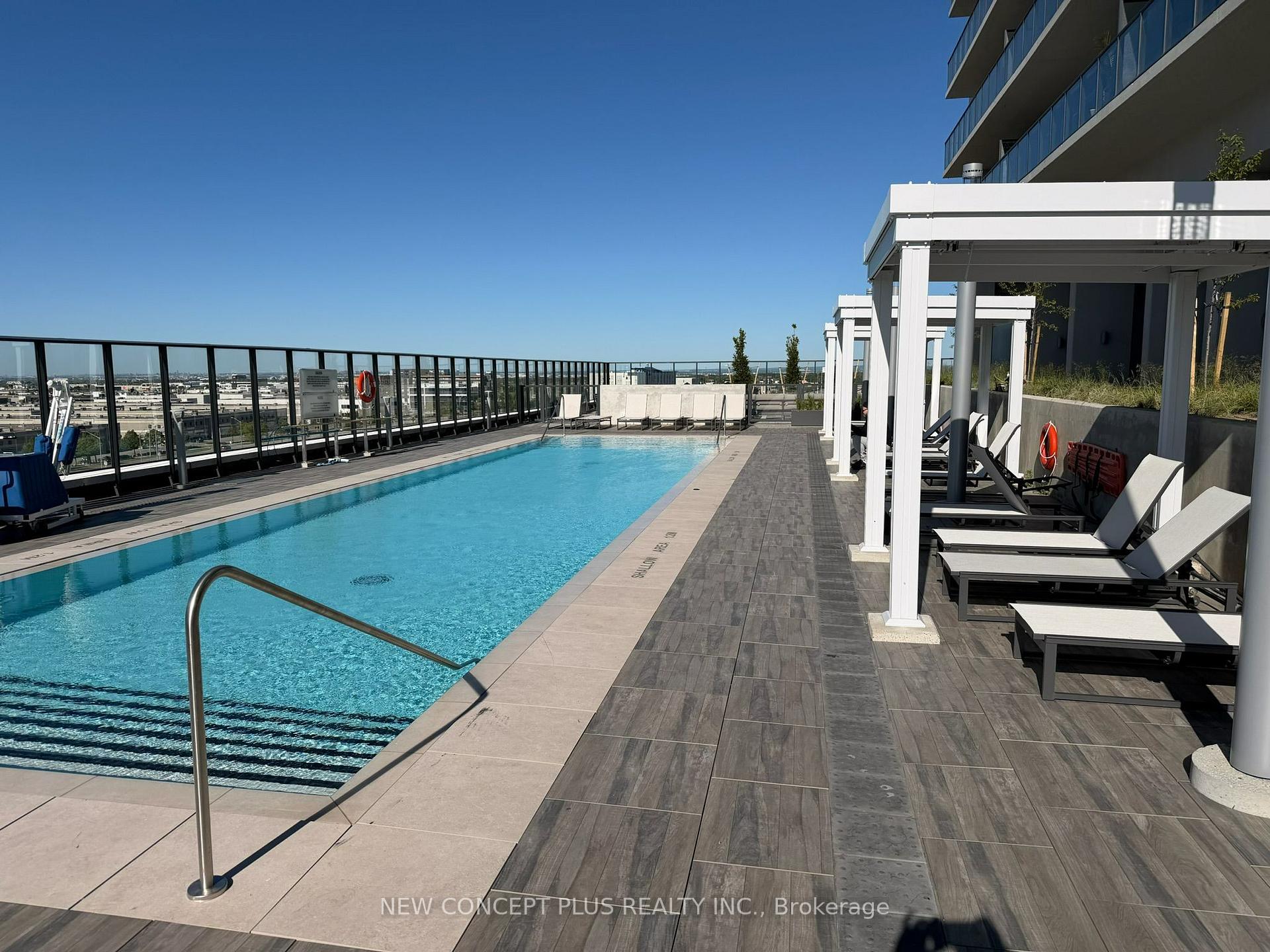 Photo 11 of Unit 521, 8960 Jane Street E, Vaughan, Vellore Village — HOMEH