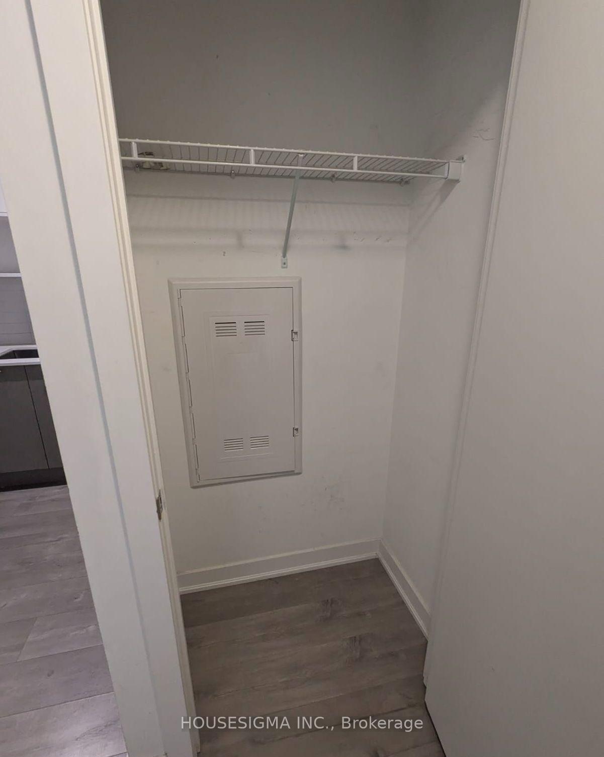 Photo 7 of Unit 1403, 30 Nelson Street, Toronto, Waterfront Communities — HOMEH