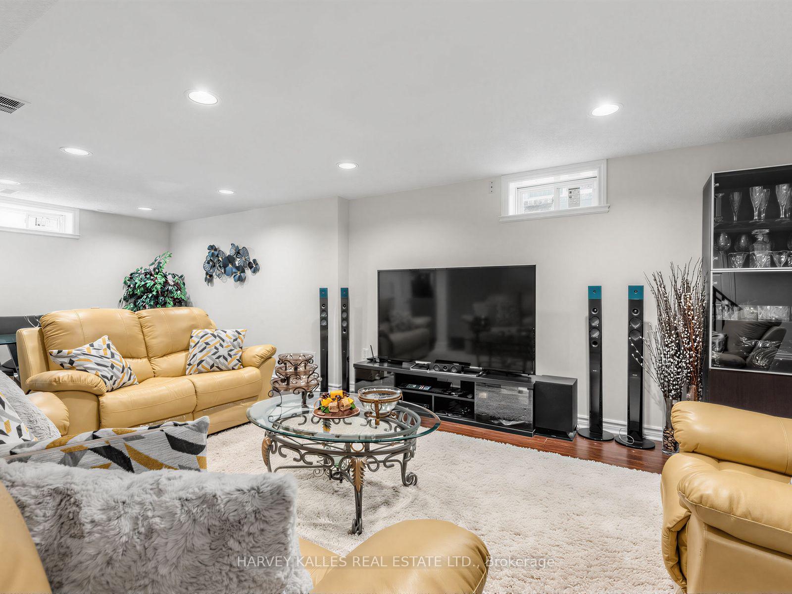 Photo 16 of 93 Downing Boulevard, Vaughan, Uplands — HOMEH