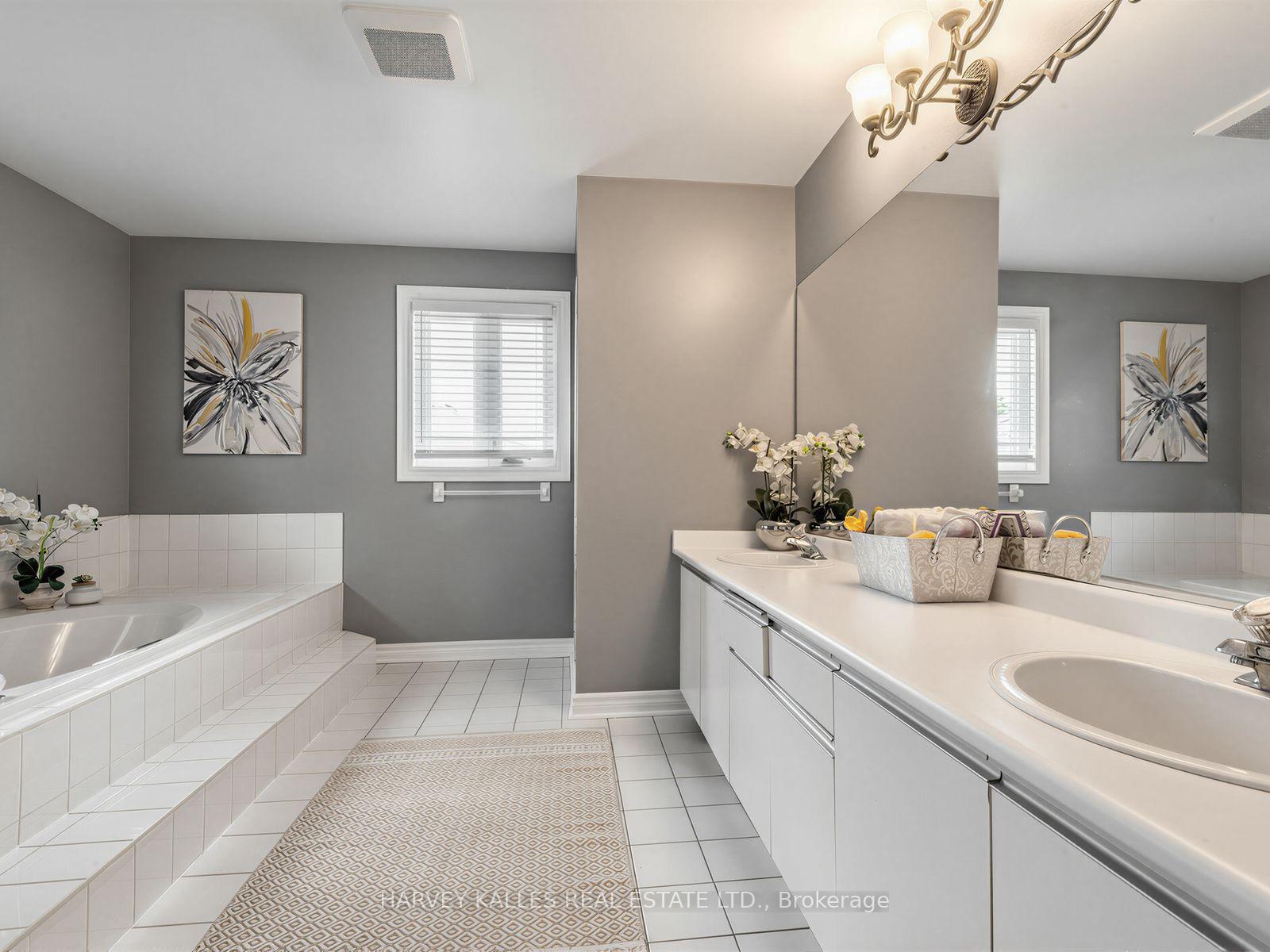 Photo 28 of 93 Downing Boulevard, Vaughan, Uplands — HOMEH