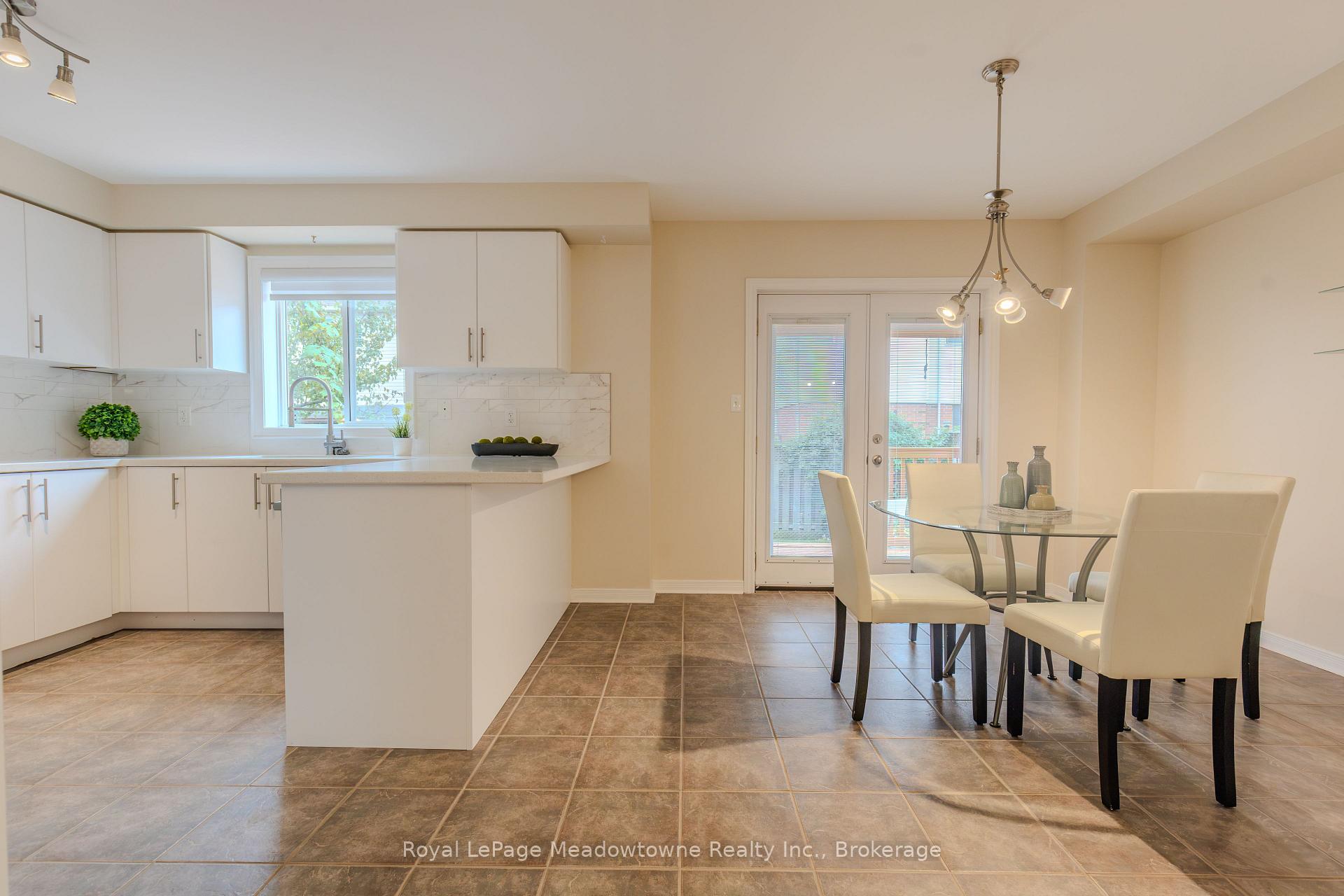 Photo 12 of 1311 Cartmer Way, Milton, Dempsey — HOMEH