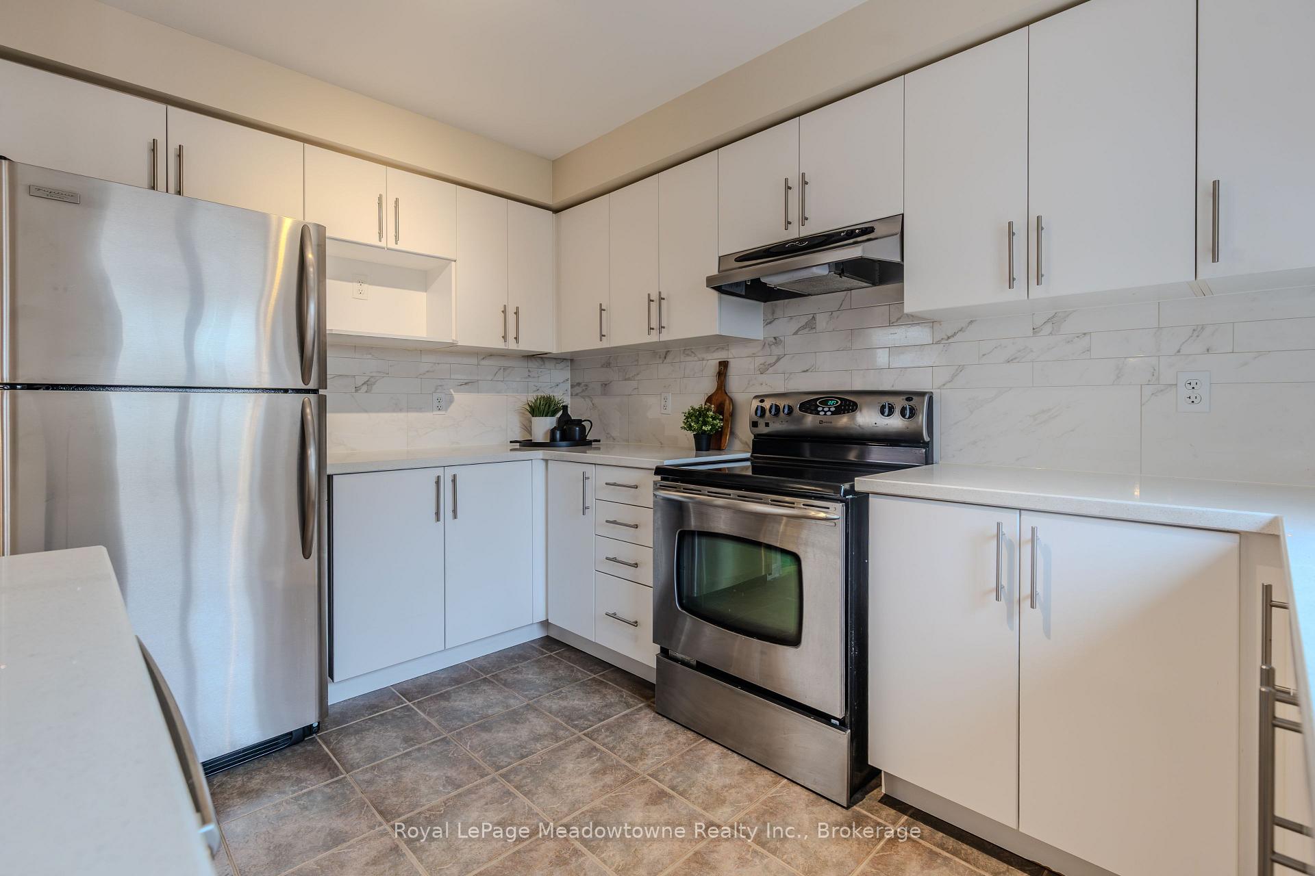 Photo 14 of 1311 Cartmer Way, Milton, Dempsey — HOMEH