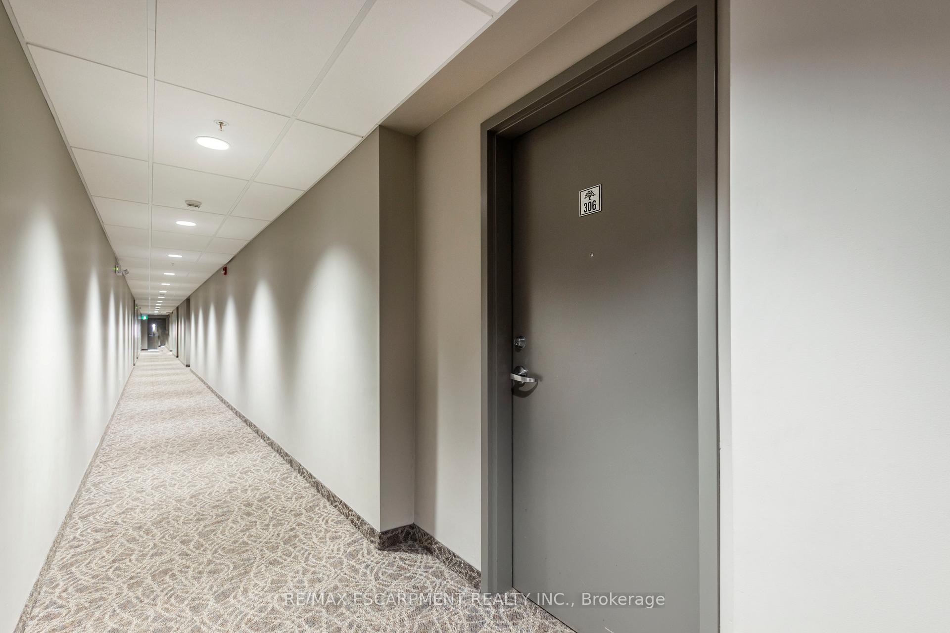 Photo 8 of Unit 306, 175 Commonwealth Street, Kitchener, Larentian West — HOMEH