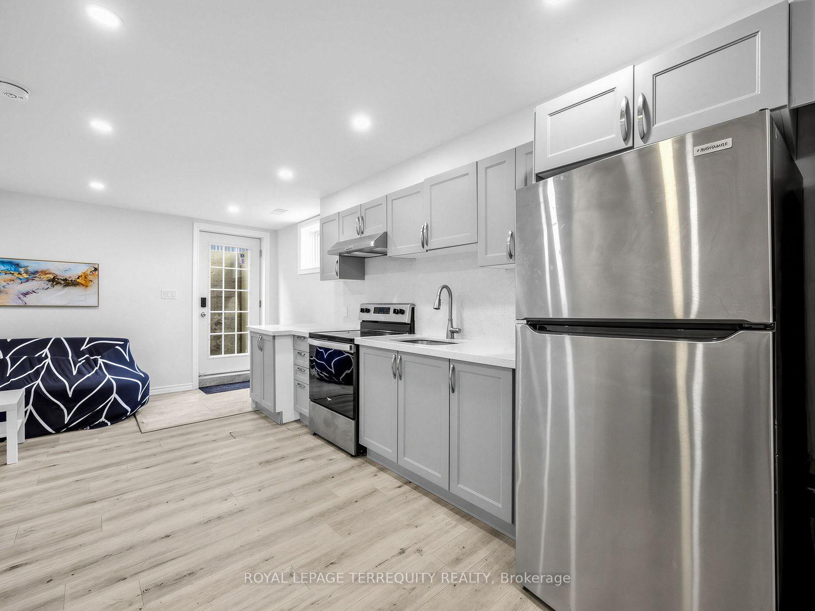 Photo 31 of 124 Bathgate Drive, Scarborough, Centennial Scarborough — HOMEH