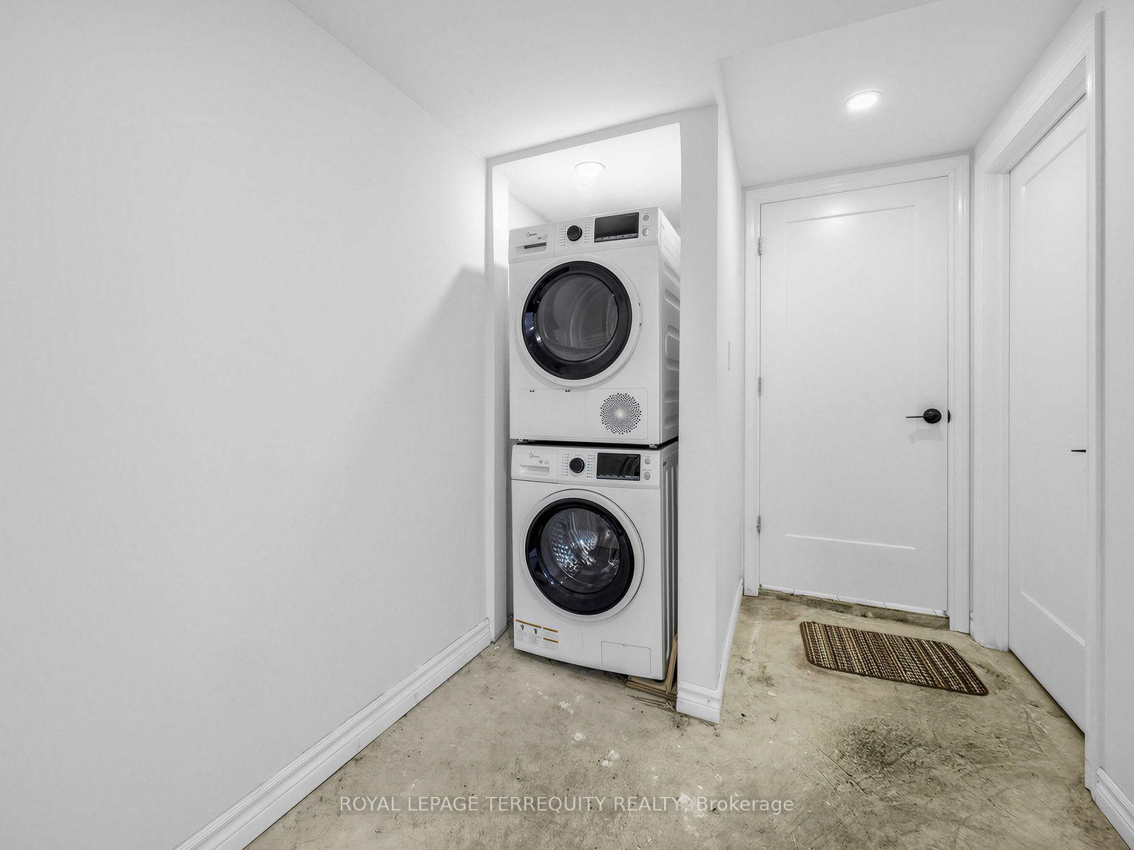 Photo 33 of 124 Bathgate Drive, Scarborough, Centennial Scarborough — HOMEH