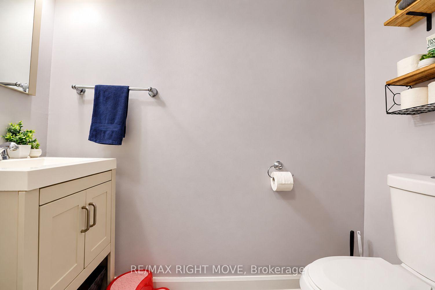 Photo 8 of Unit 6, 67 Fittons Road E, Orillia — HOMEH