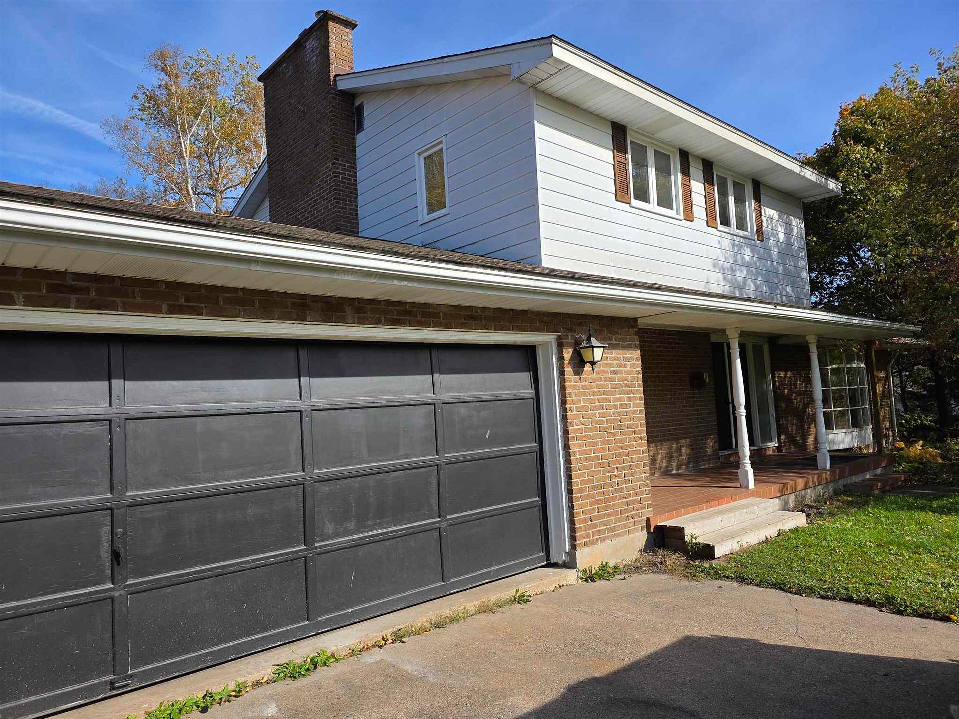 Photo 2 of 60 Barber Boulevard, Sault Ste Marie, Ward 1 — HOMEH