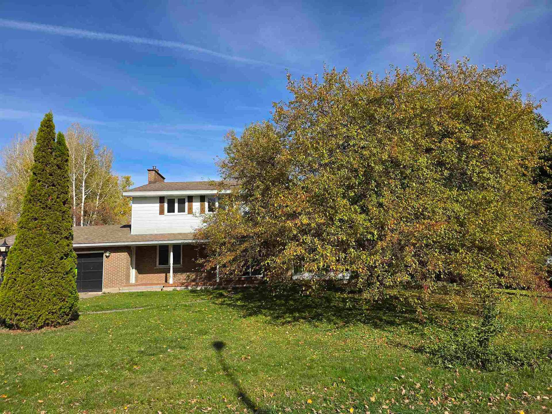 Photo 4 of 60 Barber Boulevard, Sault Ste Marie, Ward 1 — HOMEH