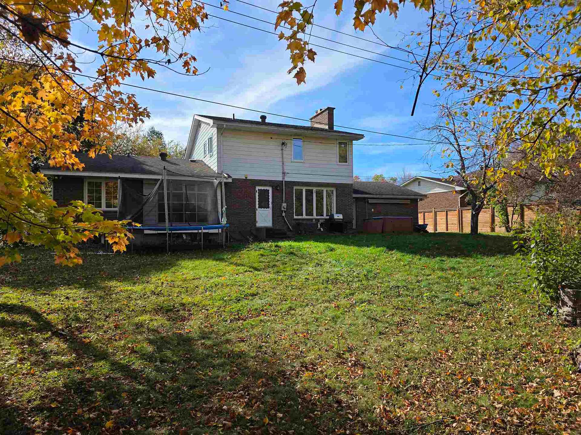 Photo 5 of 60 Barber Boulevard, Sault Ste Marie, Ward 1 — HOMEH