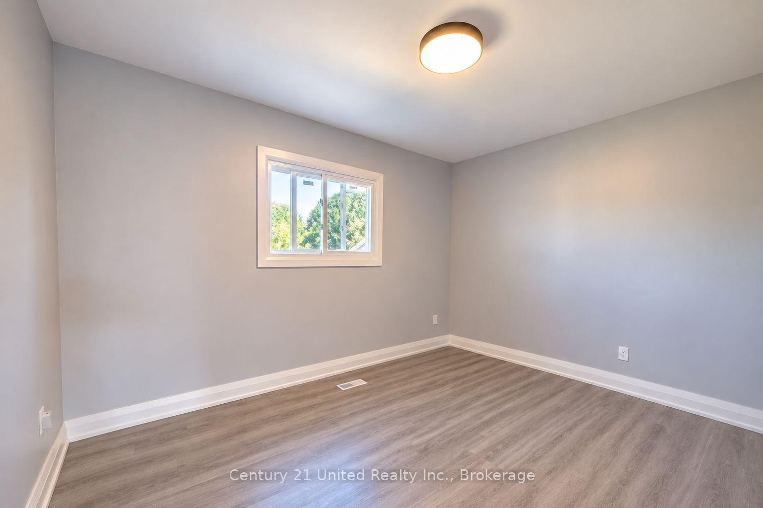 Photo 7 of 818 Orpington Road, Peterborough, Otonabee Ward 1 — HOMEH