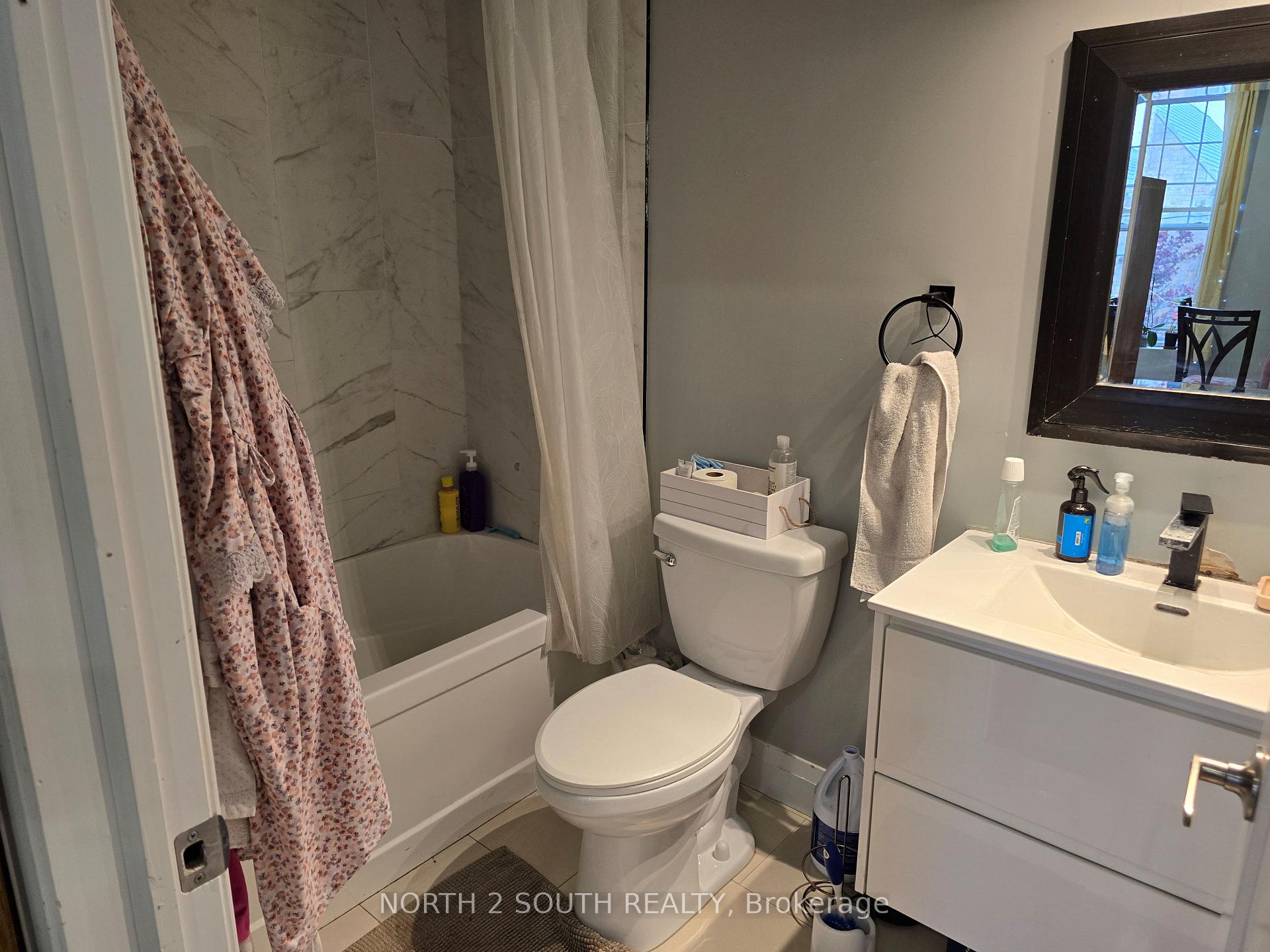 Photo 6 of Unit 2, 140 Murray Street, Brantford, Victoria/Arthur — HOMEH