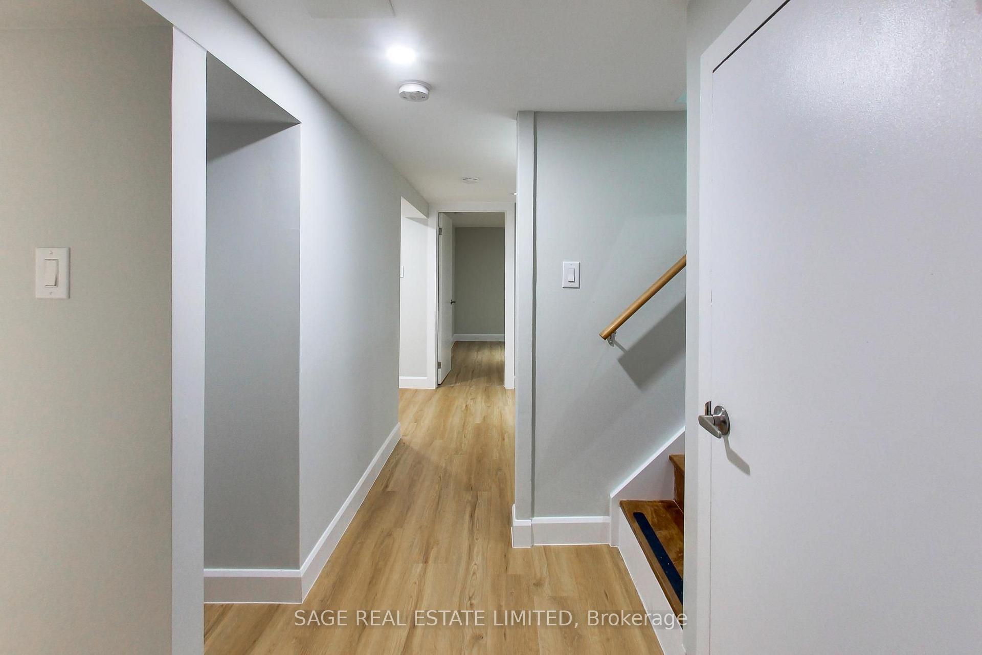 Photo 12 of Unit Lower, 2505 Gerrard Street E, Scarborough, Birchcliffe-Cliffside — HOMEH