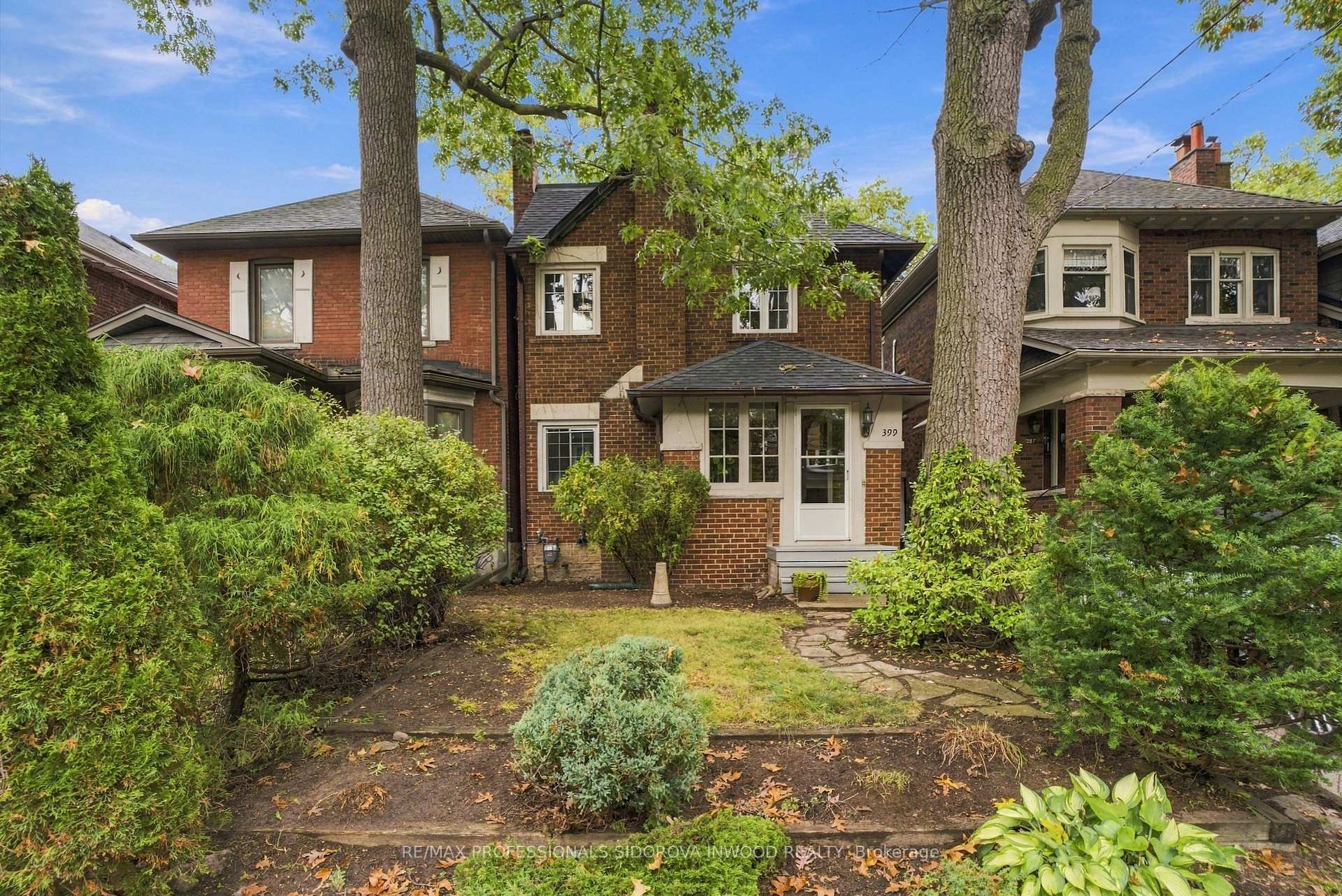 Photo 2 of 399 Armadale Avenue, Toronto, Runnymede-Bloor West Village — HOMEH
