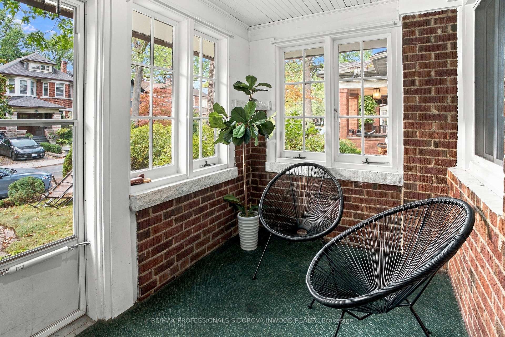 Photo 3 of 399 Armadale Avenue, Toronto, Runnymede-Bloor West Village — HOMEH