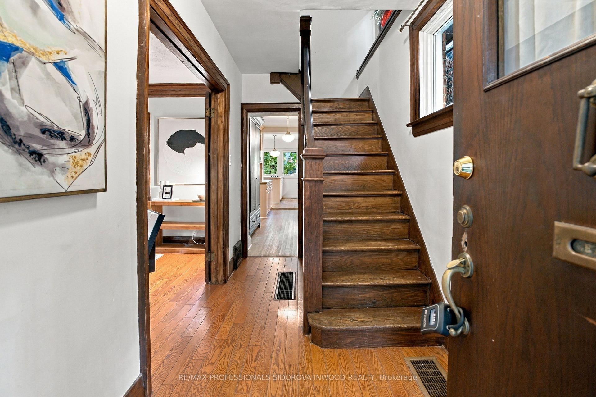 Photo 4 of 399 Armadale Avenue, Toronto, Runnymede-Bloor West Village — HOMEH