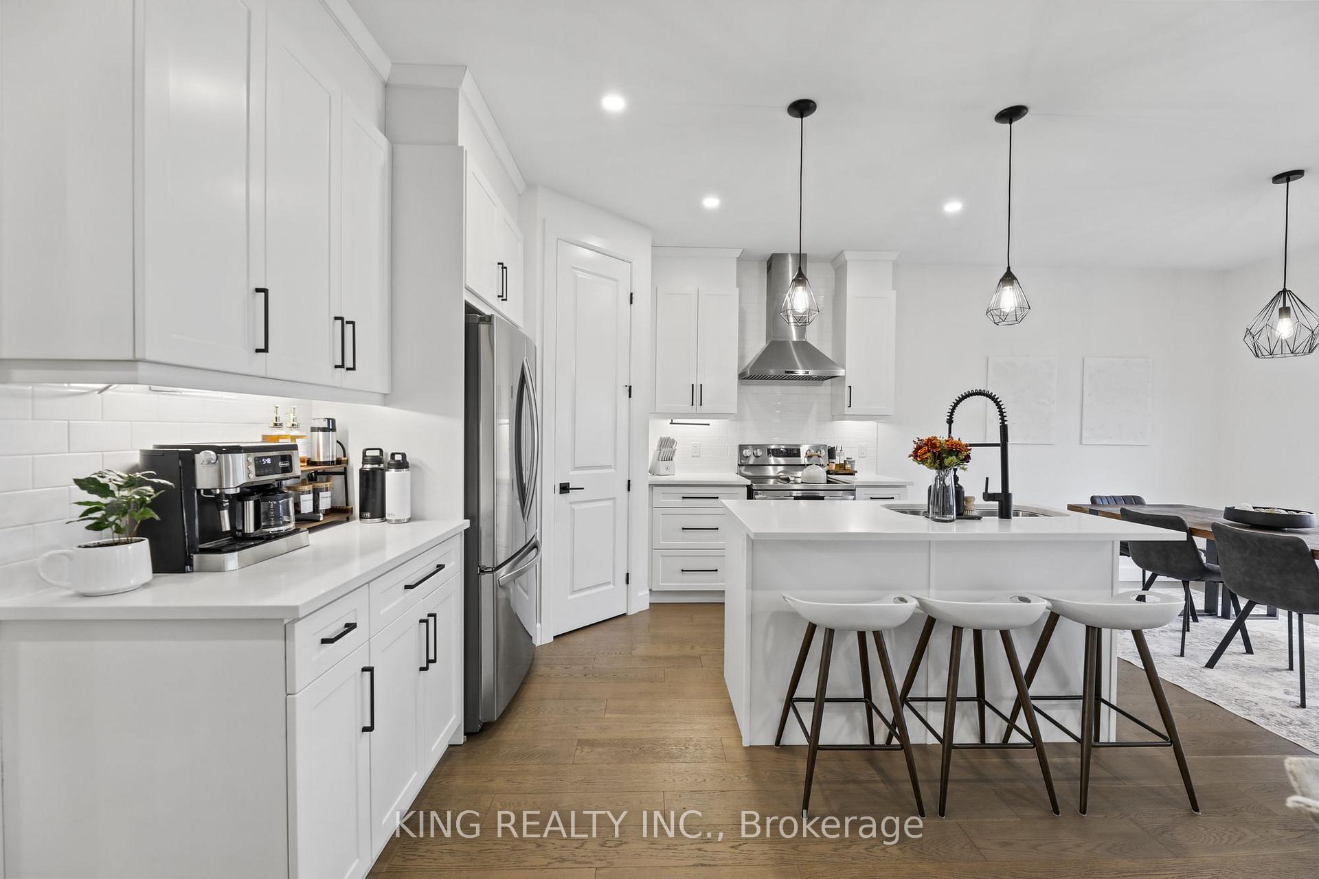 Photo 13 of 3342 David Milne Way, London, South W — HOMEH