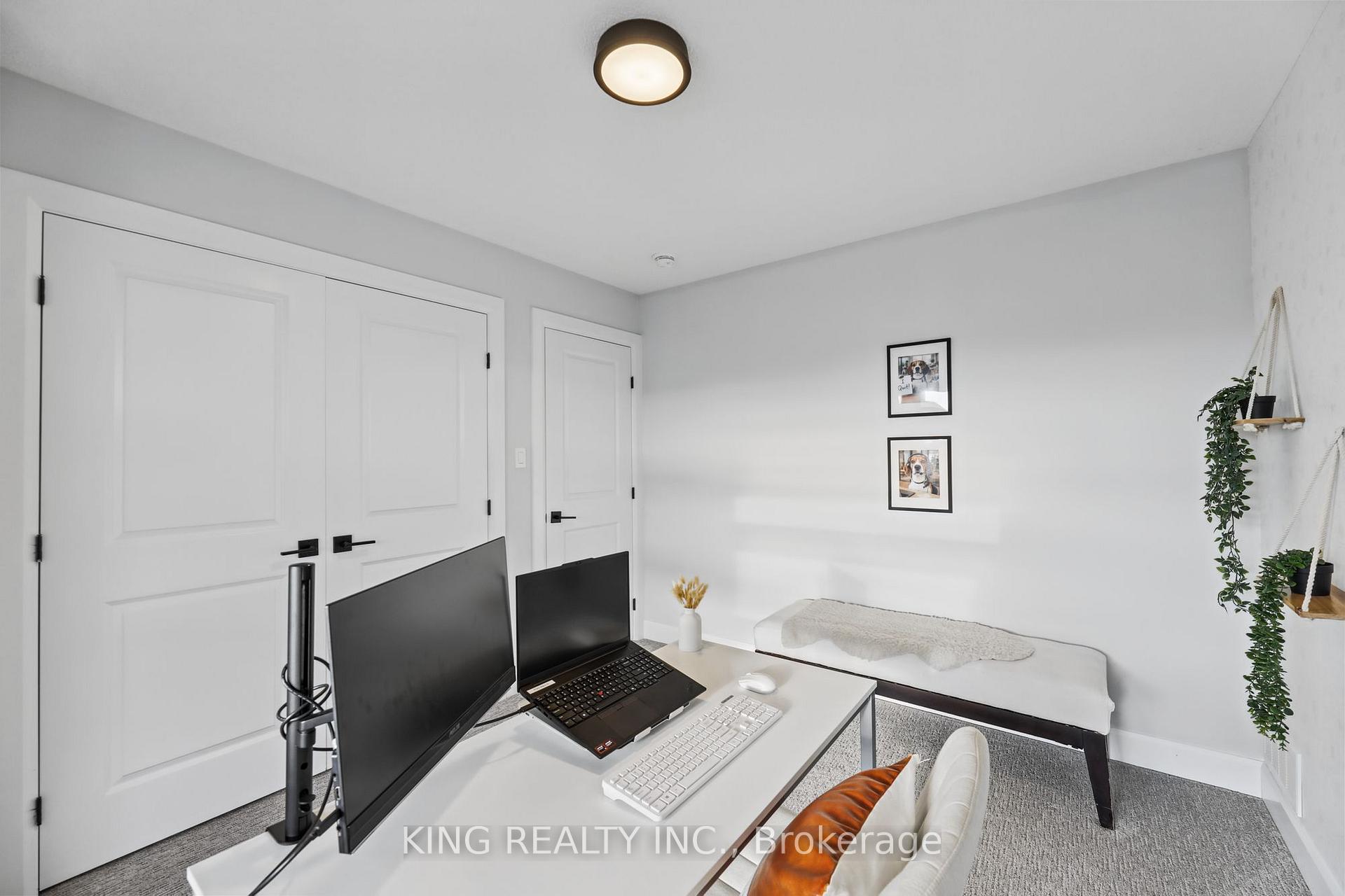 Photo 29 of 3342 David Milne Way, London, South W — HOMEH