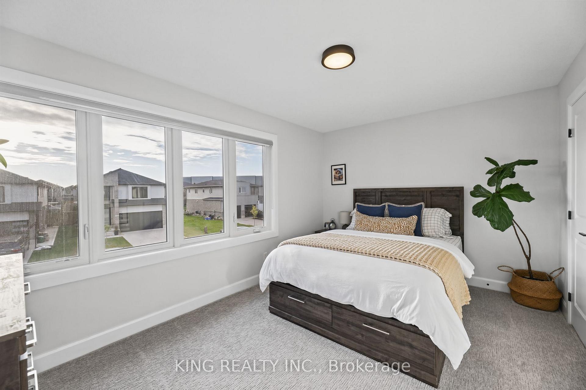 Photo 31 of 3342 David Milne Way, London, South W — HOMEH