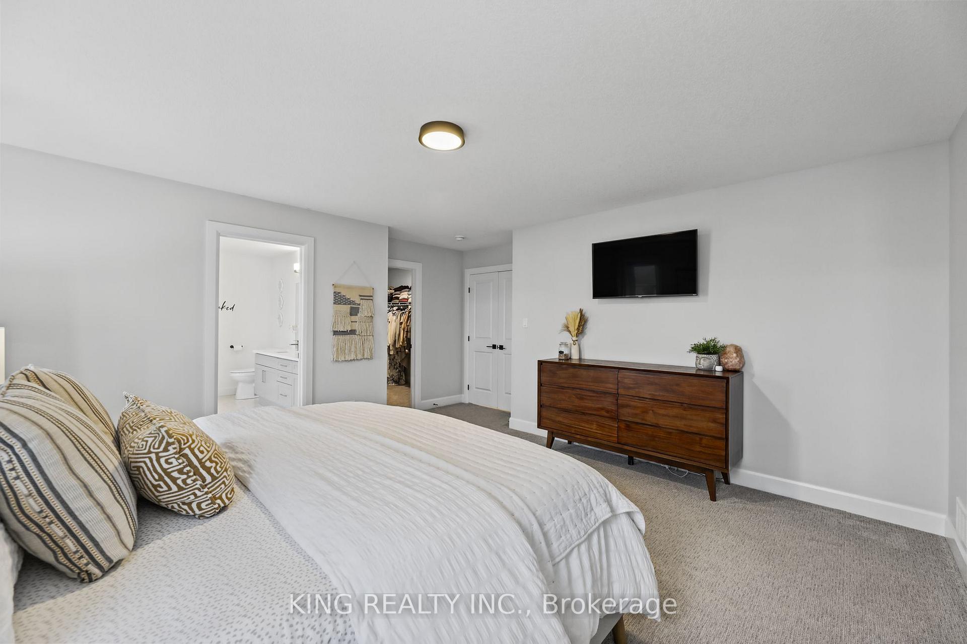 Photo 36 of 3342 David Milne Way, London, South W — HOMEH