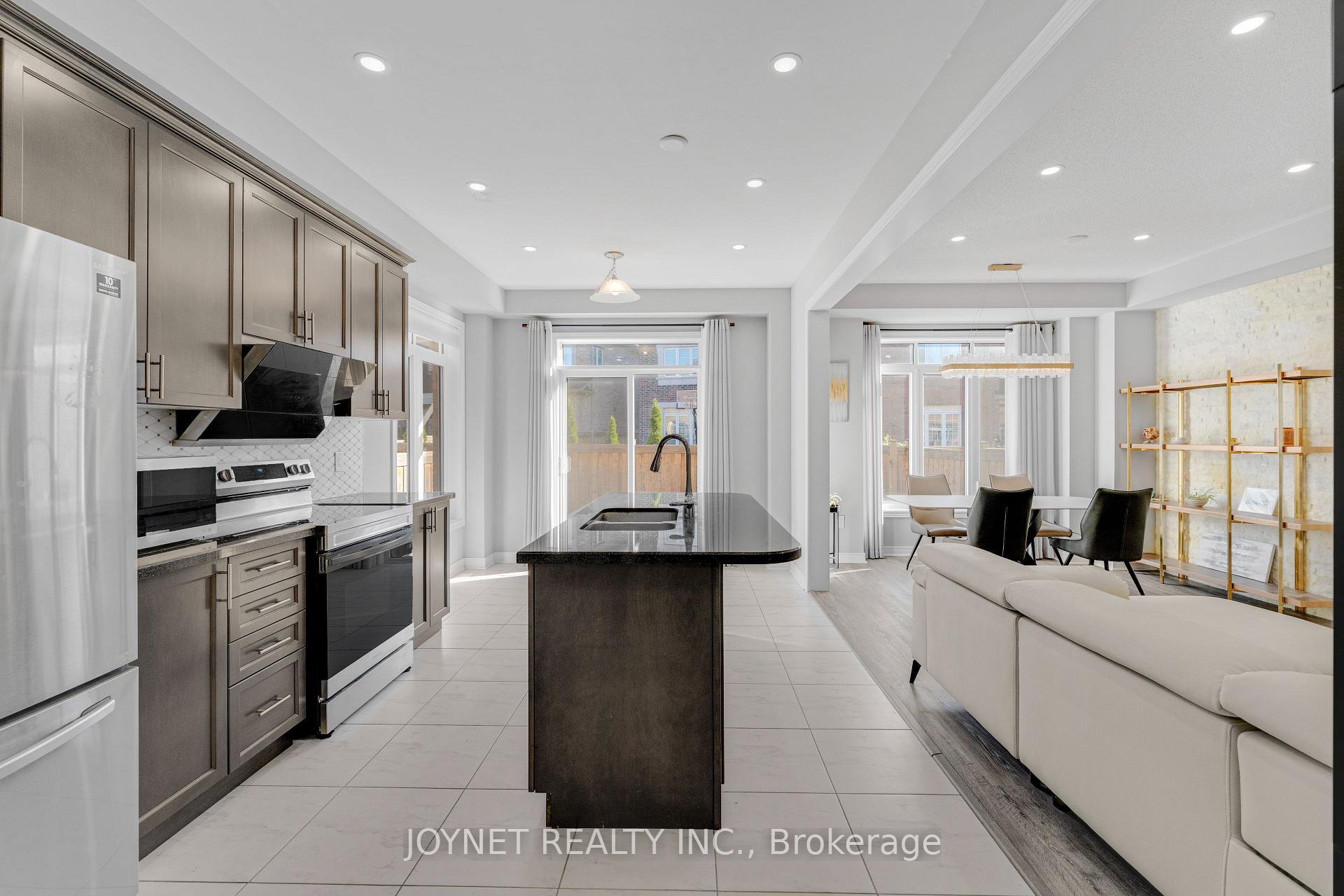 Photo 9 of 3303 Jacob Way, Oakville, Glenorchy — HOMEH
