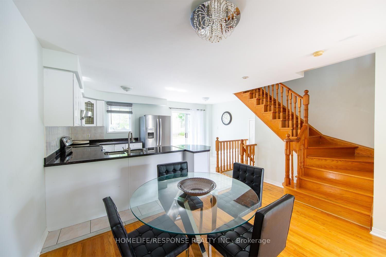 Photo 5 of Unit 25, 450 Bristol Road E, Mississauga, Hurontario — HOMEH