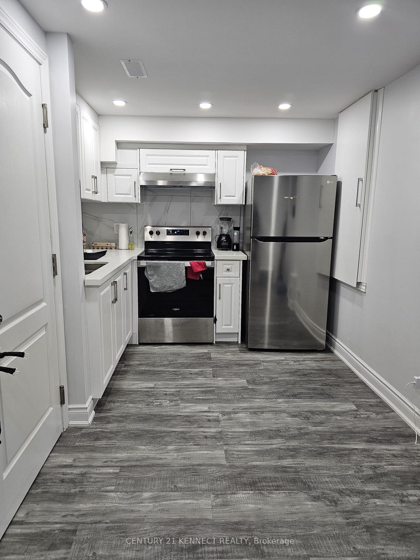 Photo 2 of Unit Bsmt, 51 Cassander Crescent, Brampton, Heart Lake East — HOMEH
