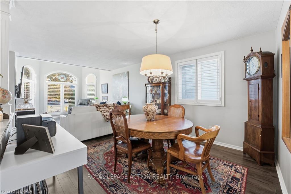 Photo 8 of 14 Dunton Lane, Brant, Paris — HOMEH