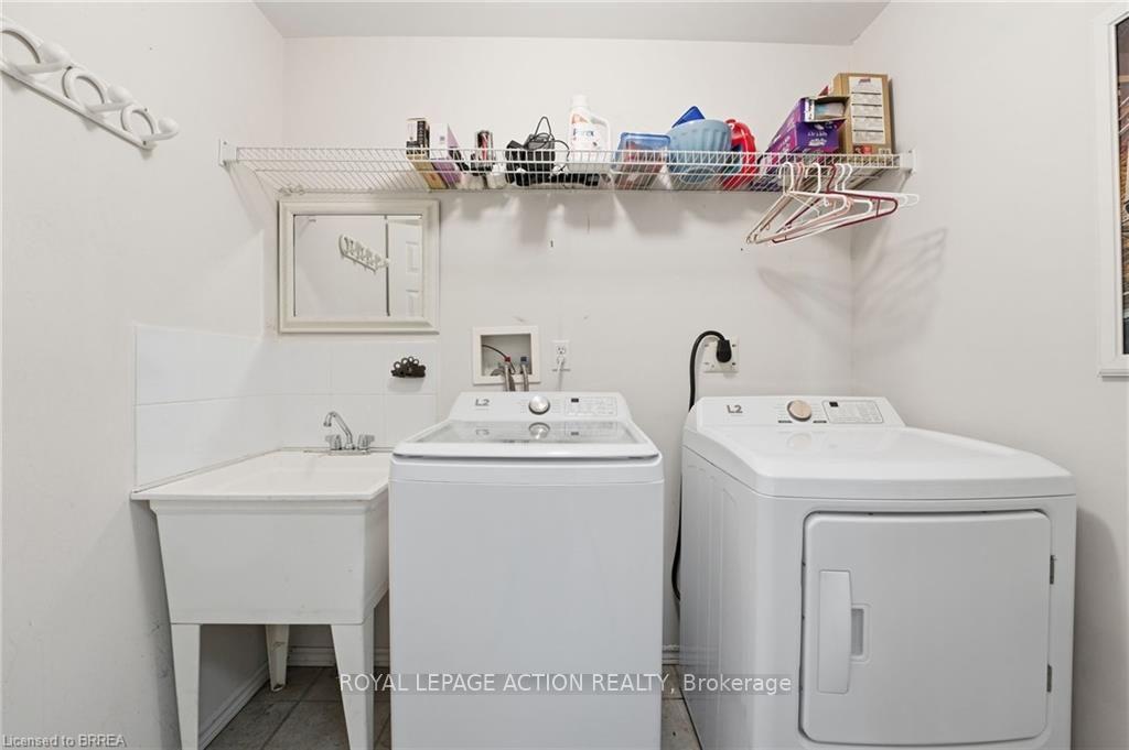 Photo 18 of 14 Dunton Lane, Brant, Paris — HOMEH