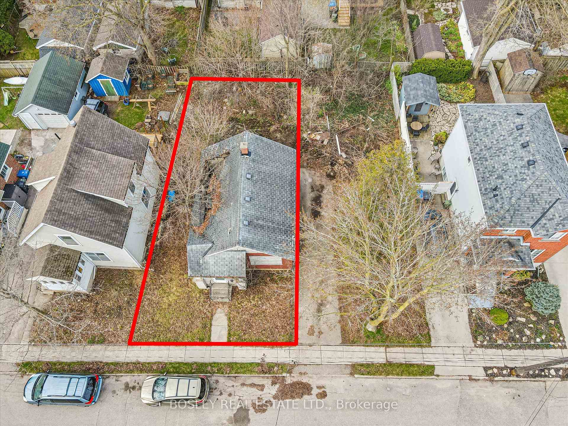 Photo 2 of 39 Menzie Avenue, Guelph, St. Patrick's Ward — HOMEH