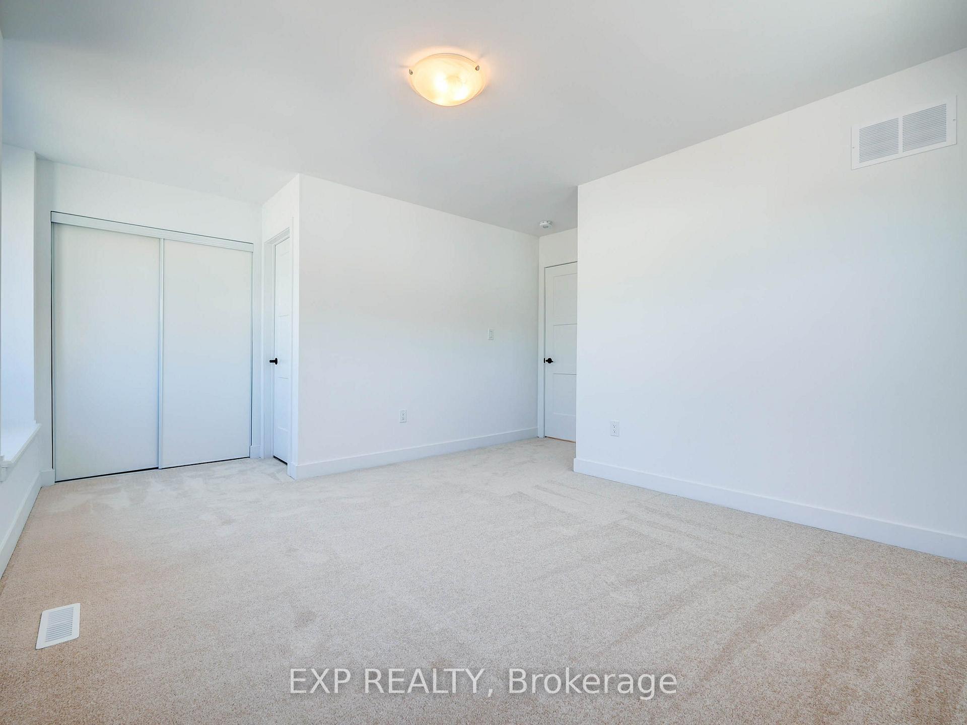Photo 26 of 30 Wheatfield Road, Barrie, Innis-Shore — HOMEH