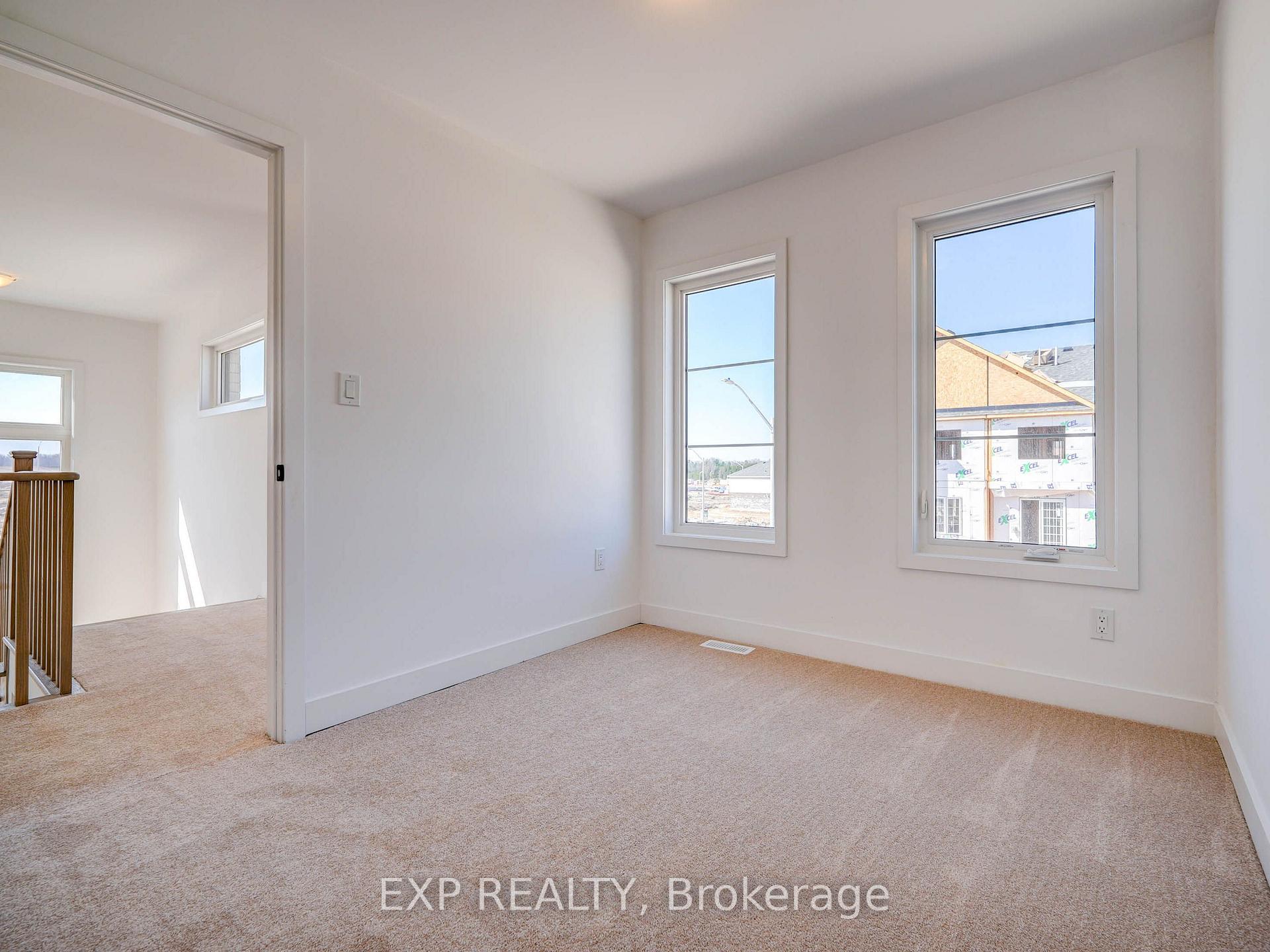 Photo 28 of 30 Wheatfield Road, Barrie, Innis-Shore — HOMEH